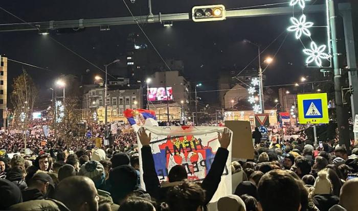 Немирни Балкан