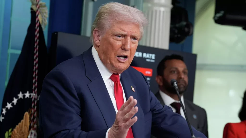 Трамп уа