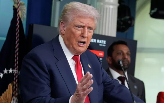 Трамп уа