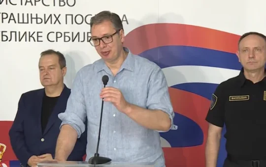 Вучић командни центар
