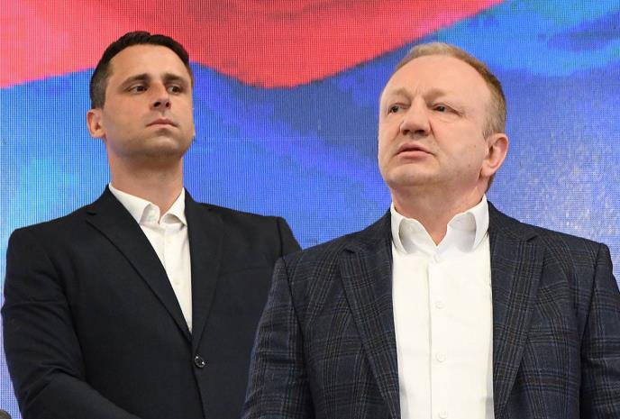 Еко стража на Ђиласа, студенти на опозицију: Распад блокадерског фронта