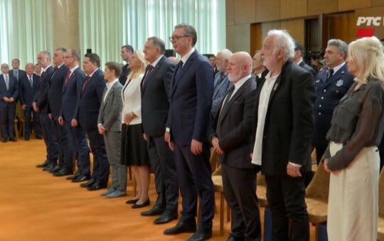 Дан српског јединства: Србија и Српска под истом тробојком