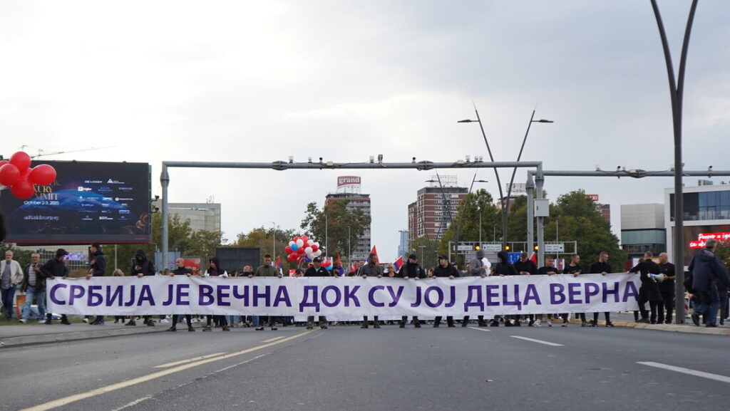 У више места у Србији скупови против блокада: У Београду окупљање и оних који подржавају блокаде