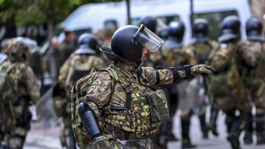 фото: (EPA/G. LICOVSKI)