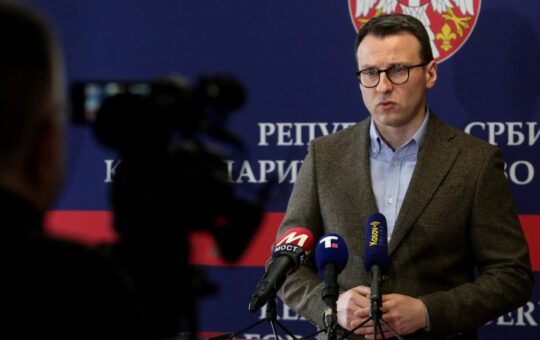 ПЕТКОВИЋ: КУРТИ ХОЋЕ ДА ПРОТЕРА СРБЕ ПОД ИЗГОВОРОМ „АДМИНИСТРАЦИЈЕ“