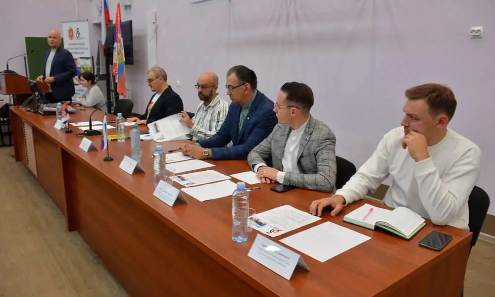 Српска и руска делегација у Тули