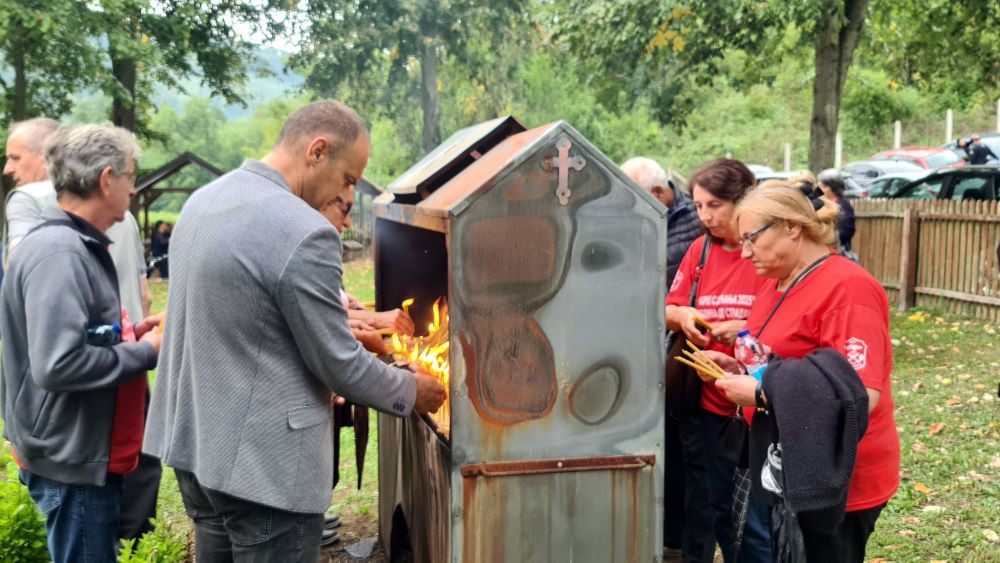 Српске мајке
