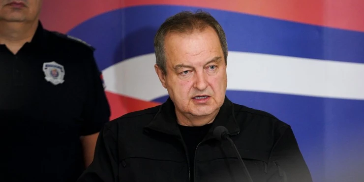 Дачић о трагедији на станици: Полиција спасавала животе, све остало по налогу тужилаштва