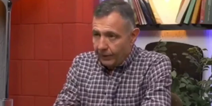 Запад кроји “студентску листу” преко Динка Грухоњића? Анђелковић упозорава: „Наранџаста еволуција“ уместо револуције