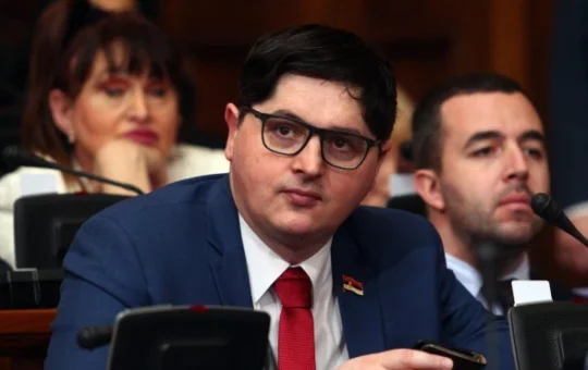 Сви умрежени: Мрдић о Бјелогрлићки, породици, пријатељима и кругу који дели правосуђе