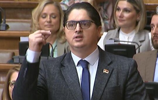 ПРАВОСУЂЕ ПОРОДИЧНО ПРЕДУЗЕЋЕ? Бјелогрлићка, муж и мрежа утицаја под лупом јавности