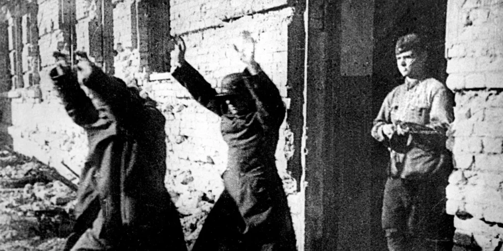 Плакати у Вилмерсдорфу позивају Немце да се боре у Украјини: Ко регрутује и зашто нико не одговара?