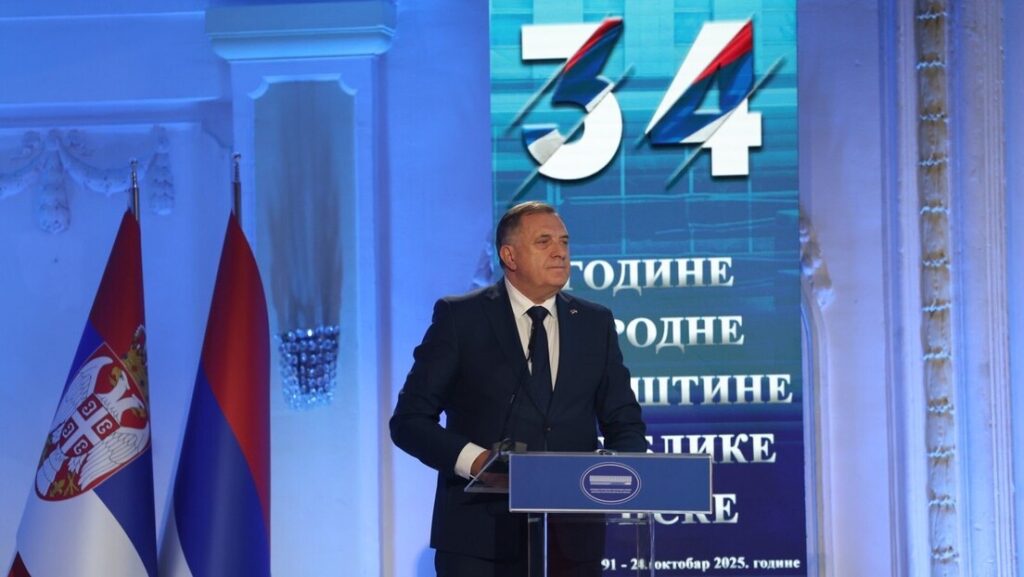 НАРОД КОЈИ ЈЕ ПРЕЖИВЕО НЕМОГУЋЕ: 34 ГОДИНЕ СЛОБОДЕ И ДРЖАВНОСТИ РЕПУБЛИКЕ СРПСКЕ