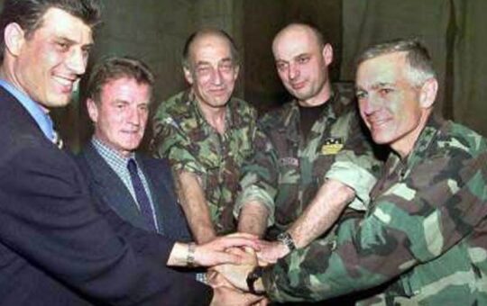 Кларк Тачи