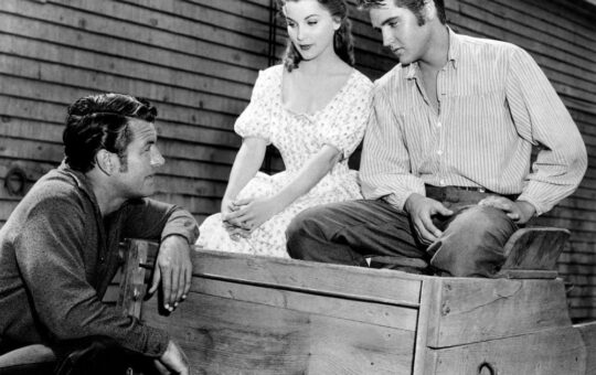 Елвисов деби на великом платну филмом „Love Me Tender”