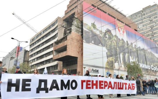 И ГЕНЕРАЛШТАБ УШАО НА ЛИСТУ: Пленумаши испоставили још три захтева!
