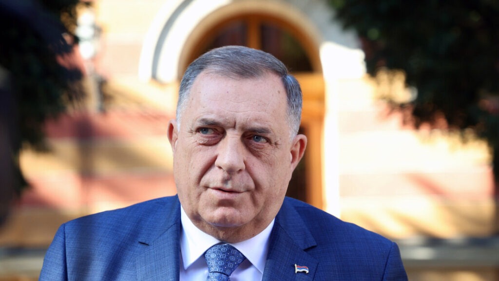 Додик честитао славу борцима: Република Српска је наша слобода, створена јунаштвом