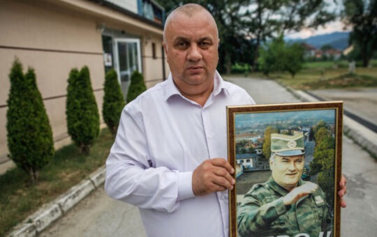 У Кравици скуп подршке: Честитао Ратку Младићу рођендан, па осуђен на три и по године