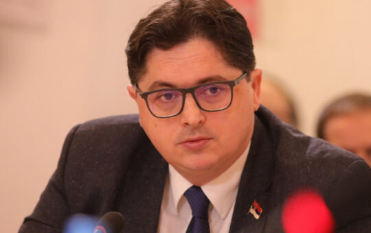 Мрдић: Доловац не може да одлучује уместо народних посланика