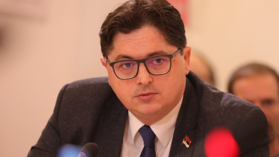 Мрдић: Доловац не може да одлучује уместо народних посланика