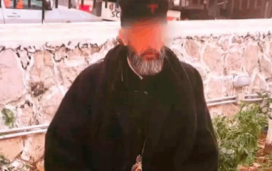 лажни свештеници
