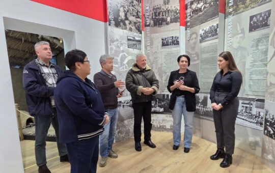 представници Калмичног музеја у Србији