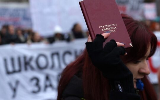 „Положи све у два месеца, или клони под стресом“: Блокаде студенте гурају до ивице издржљивости