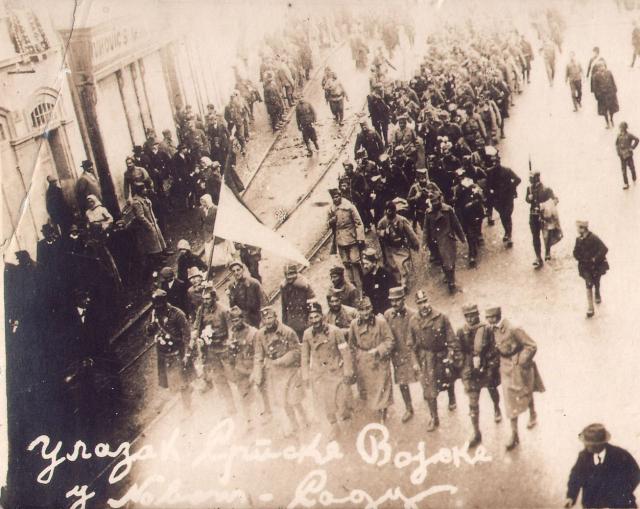 ulazak-srpske-vojske-u-oslobodjeni-Novi-Sad-1918-3