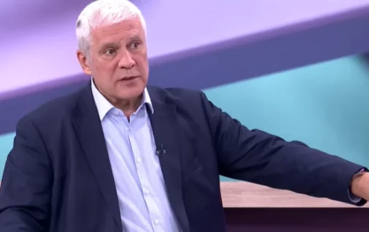 Тадић пере руке, сву кривицу свалио на Коштуницу: „Он је водио преговоре о НИС-у, ту је направљена грешка“