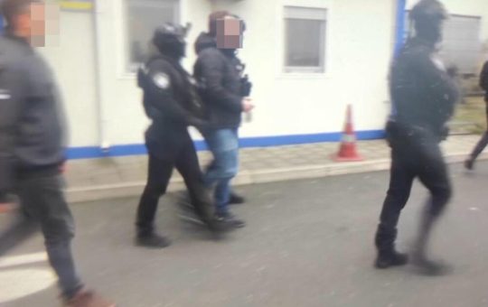 хапшење Милована Здравковића