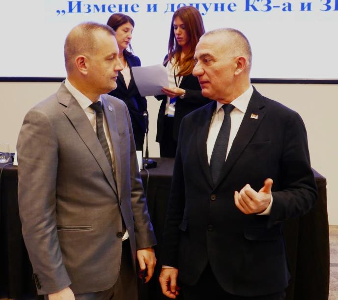 ГЛАВНИ ТУЖИЛАЦ ВЈТ У БЕОГРАДУ НЕНАД СТЕФАНОВИЋ: Нема „рата“ између мене и Доловац, већ неслагања око функционисања и начина рада јавног тужилаштва!