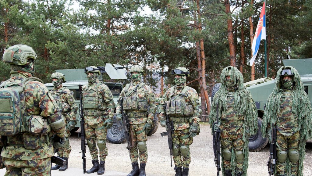 Вучић: Креће војни рок од 75 дана