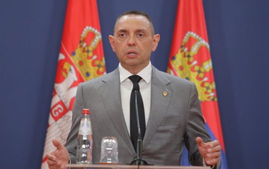 Вулин: Европа наставља традицију, од пљачке колонија до отимања руске имовине