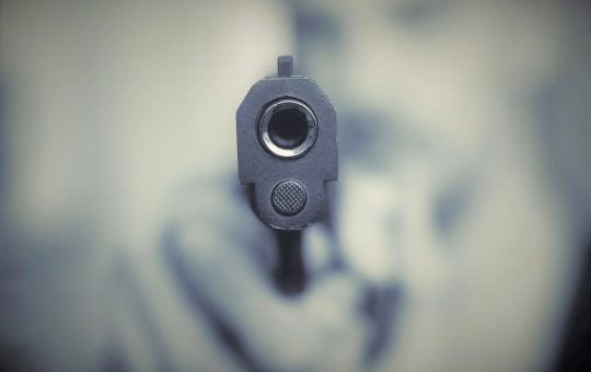 pistolj
