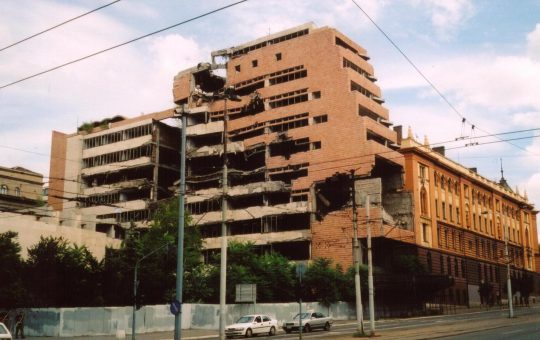Serb-milit-bomb-nato
