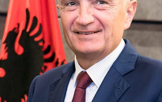 Илир Мета