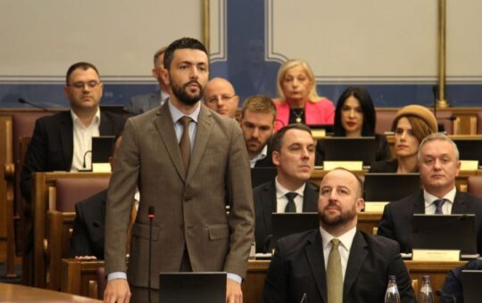 ДПС посланици