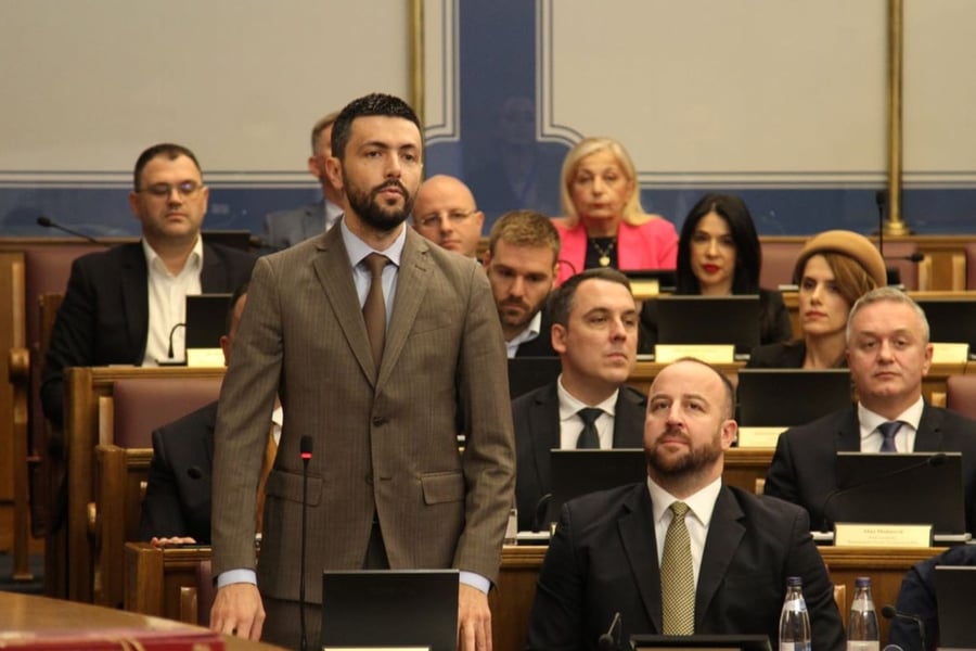 ДПС посланици