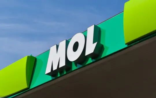 мол
