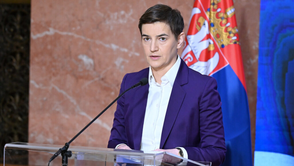Брнабић