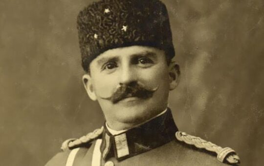 Есад Паша