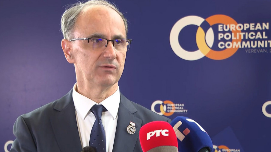 србија