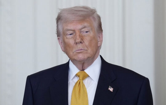 трамп