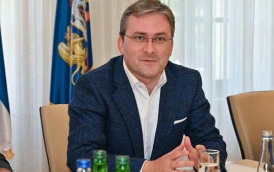 србија