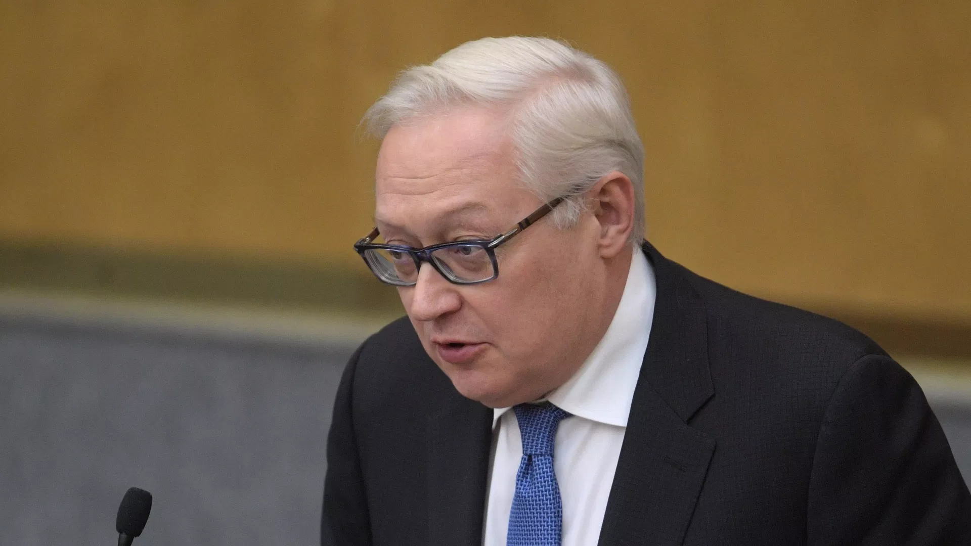 Милитаризација Запада заснива се на миту о руској претњи