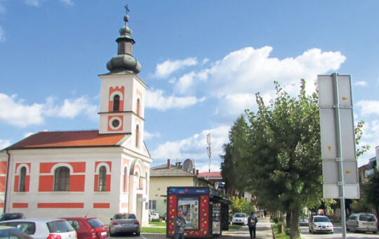 677z381_Crkva-u-Velikoj-Kladusi-Foto-Milan-Pilipovic-Pravoslavna-crkva-u-Velikoj-Kladusi
