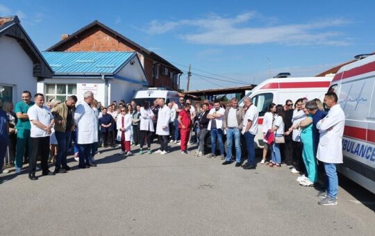 Мирни протести на КиМ: Настављени скупови подршке ухапшеним Србима