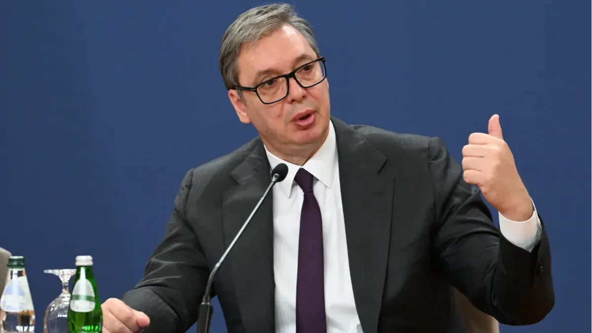 vucic-3