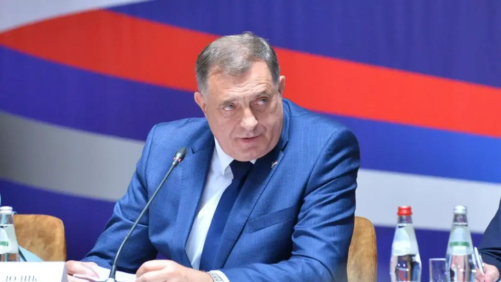 Додик: Никаква примамљива прича о ЕУ и централизацији БиХ не може да се наметне Српској