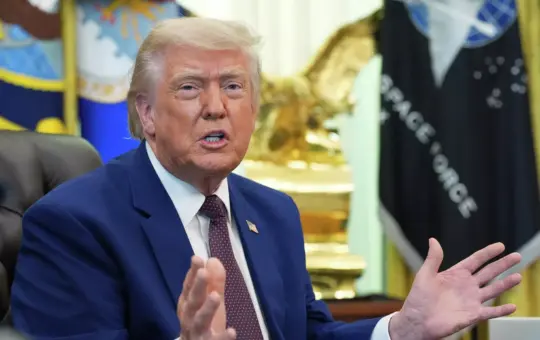 Трамп није сигуран да ли ће САД дати Украјини лиценцу за производњу муниције за системе „патриот“